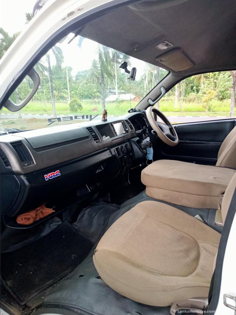Sri Lanka holiday Van hire