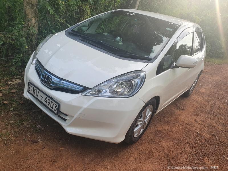 Hikkaduwa Car