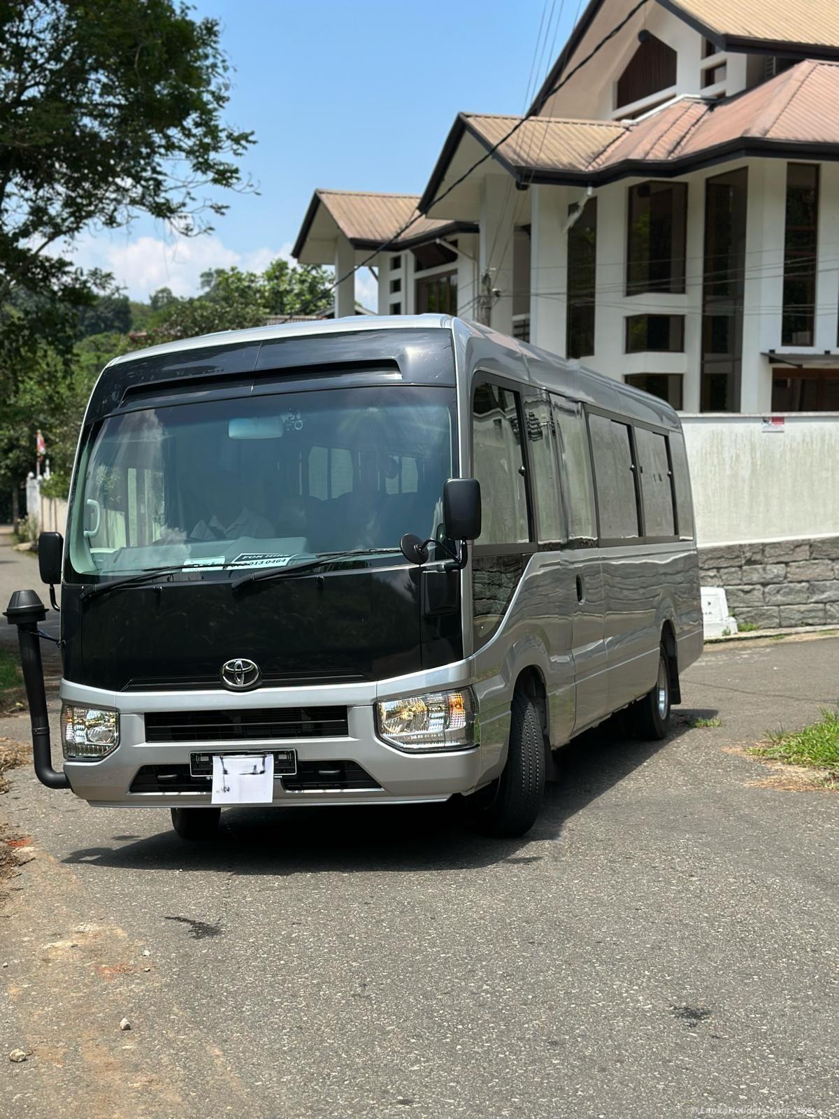Sri Lanka holiday Bus/Coach hire