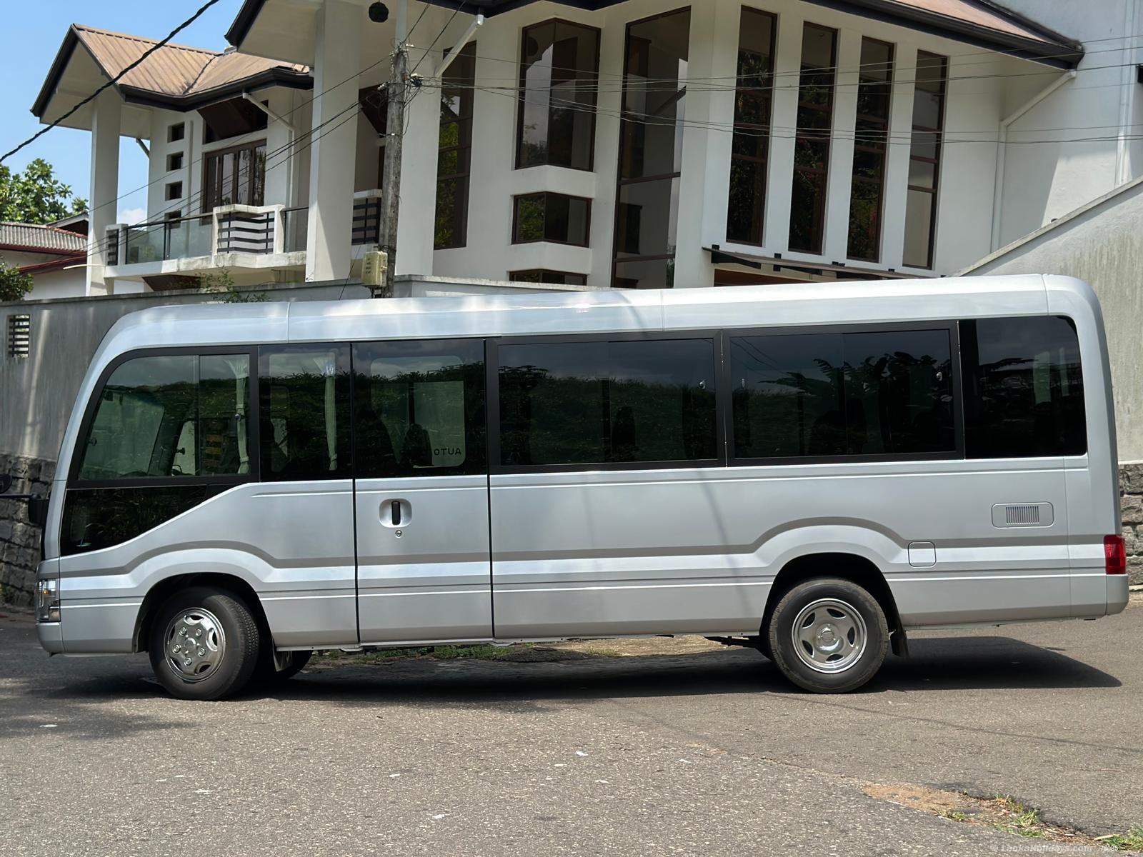 Sri Lanka holiday Bus/Coach hire