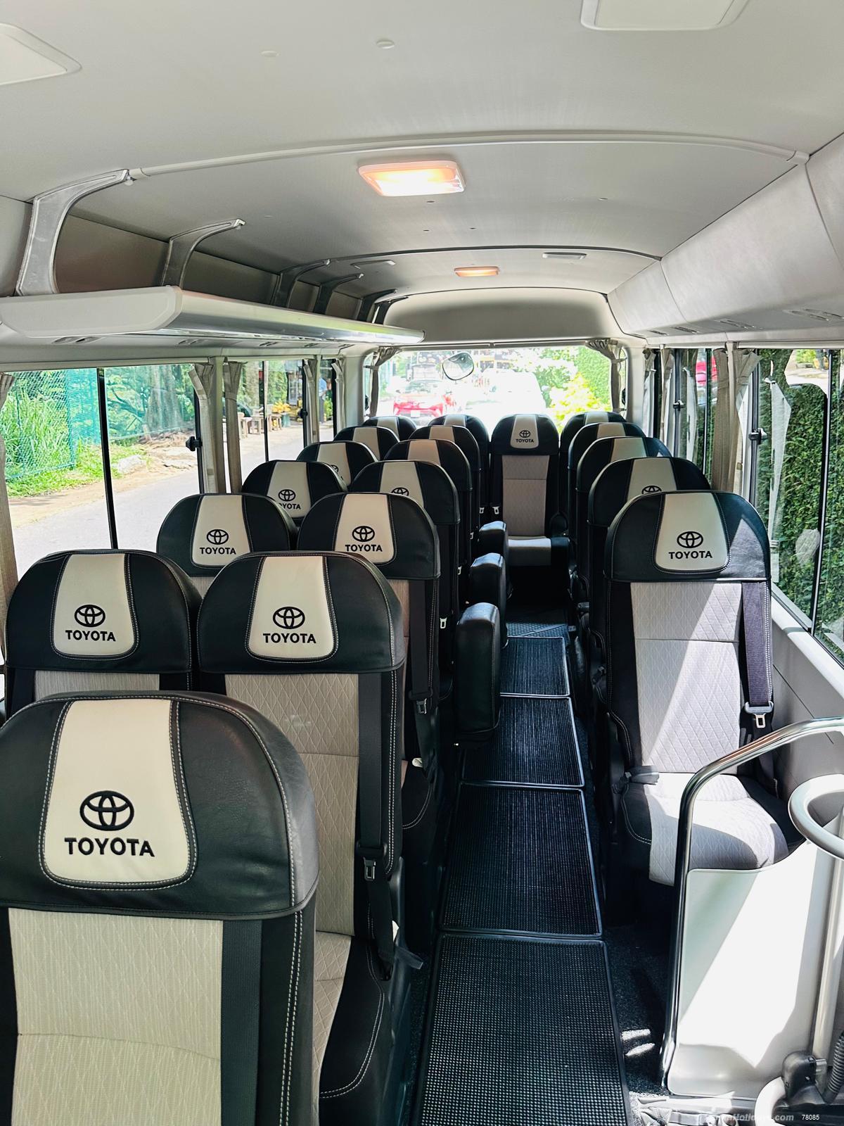 Sri Lanka holiday Bus/Coach hire