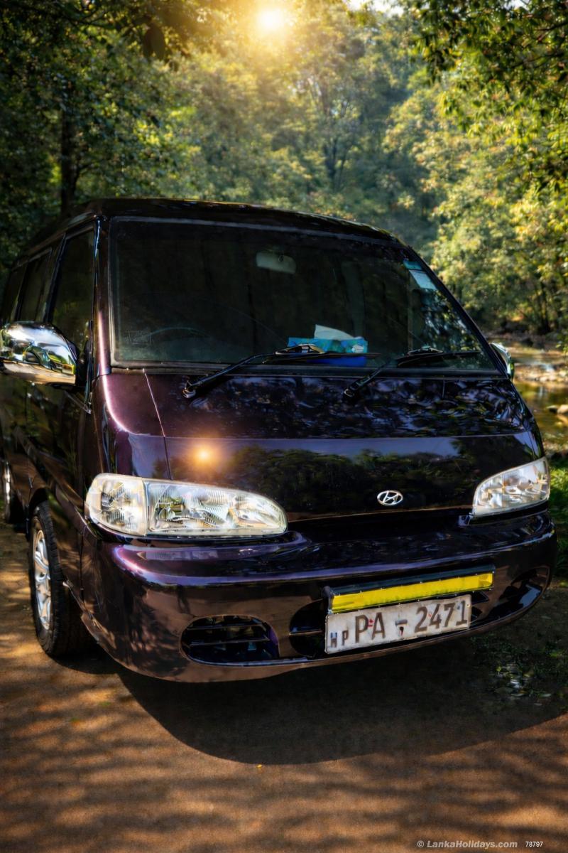 Moratuwa Van